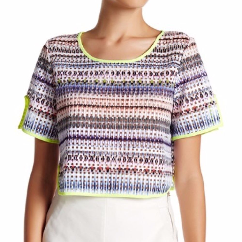 NWT Romeo & Juliet Perforated Scuba Crop Top Small Colorful